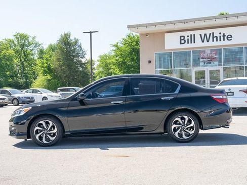 Used 2017 Honda Accord EX-L image 3