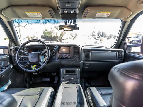 Used 2002 GMC Sierra 2500 4x4 Crew Cab HD w/ SLT Marketing Option Pkg image 39