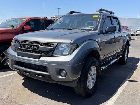 Used 2019 Nissan Frontier SV RWD image 5