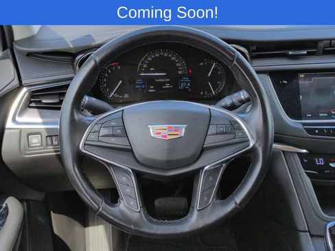Used 2018 Cadillac XT5 Luxury w/ Driver Awareness Package FWD image 23
