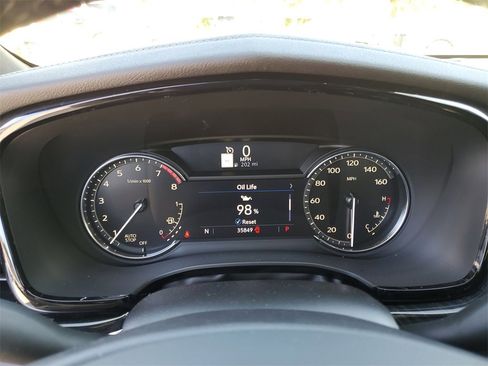 Used 2023 Cadillac XT6 Premium Luxury image 28