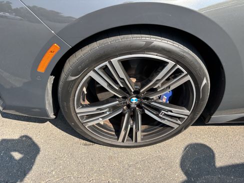 Used 2023 BMW 740i w/ Parking Assistance Package RWD image 13