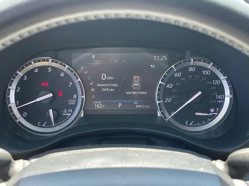 Used 2022 Toyota Highlander XLE FWD image 8