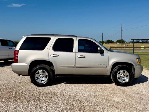 Used 2008 Chevrolet Tahoe LT w/ Convenience Package 1 RWD image 4