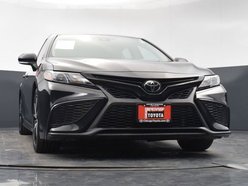 Used 2023 Toyota Camry SE image 28