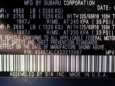 Used 2025 Subaru Outback Onyx Edition image 35