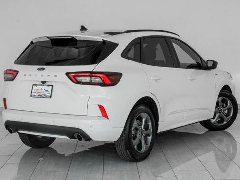 Used 2024 Ford Escape ST-Line w/ Tech Pack #1 image 6
