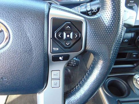 Used 2024 Toyota 4Runner SR5 Premium AWD/4WD image 17
