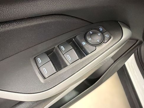 Used 2024 Chevrolet Trax RS w/ Driver Confidence Package image 19