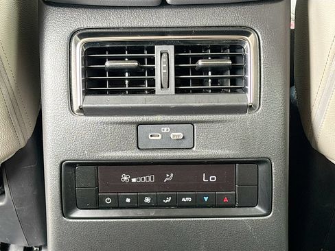 Certified 2024 MAZDA CX-90 3.3 Turbo w/ Preferred Plus AWD/4WD image 26