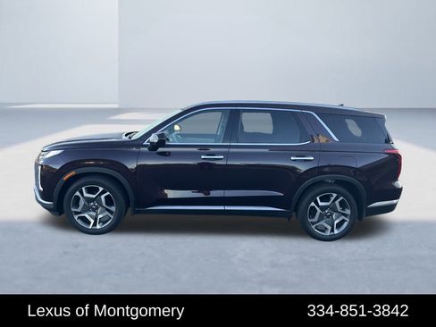Used 2024 Hyundai Palisade Limited image 2