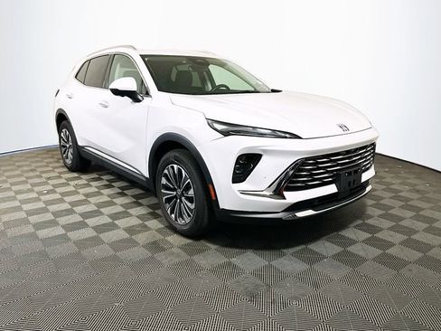 Used 2024 Buick Envision Preferred image 1