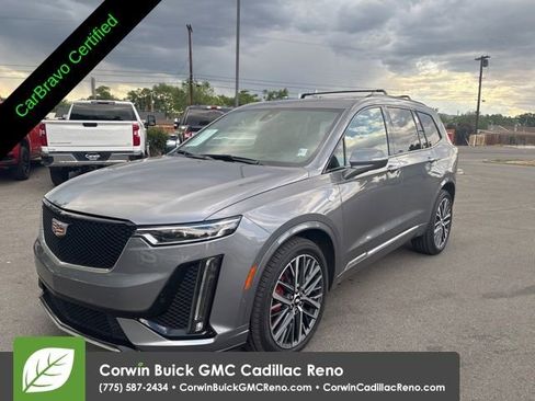 Used 2022 Cadillac XT6 Sport w/ Technology Package AWD/4WD image 1
