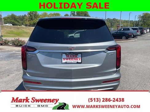 Used 2024 Cadillac XT6 Premium Luxury image 7