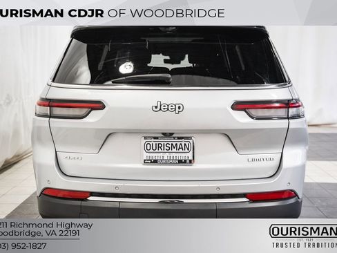 Used 2024 Jeep Grand Cherokee L Limited w/ Luxury Tech Group II image 6