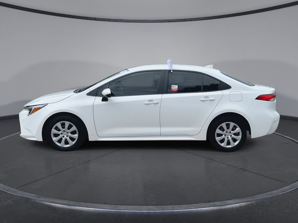 Certified 2026 Toyota Corolla LE FWD image 5