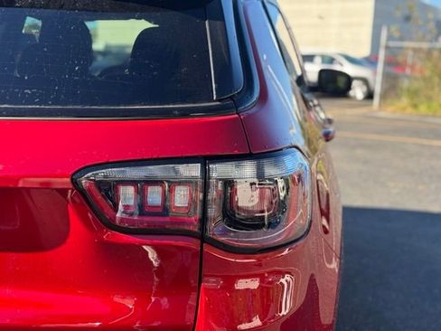 New 2026 Jeep Compass Limited image 9