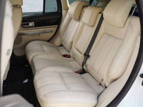 Used 2012 Land Rover Range Rover Sport Supercharged AWD/4WD image 23