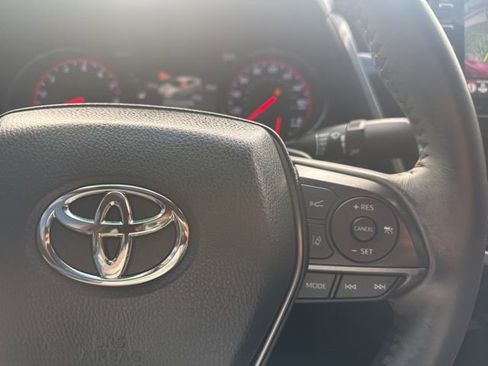 Used 2023 Toyota Camry XSE w/ Navigation Package image 15