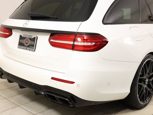 Used 2019 Mercedes-Benz E 63 AMG S w/ AMG Night Package image 41