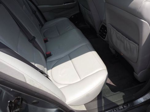 Used 2004 Jaguar XJ8 RWD image 25