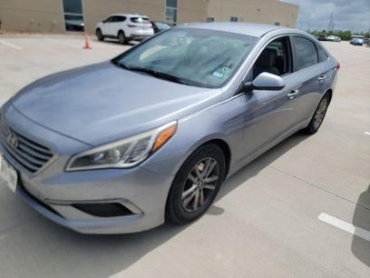 Used 2017 Hyundai Sonata SE