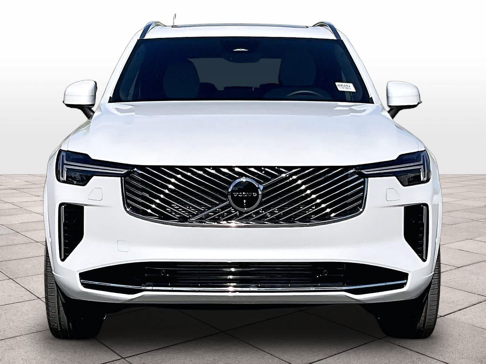 New 2026 Volvo XC90 T8 Plus w/ Protection Package AWD/4WD image 5