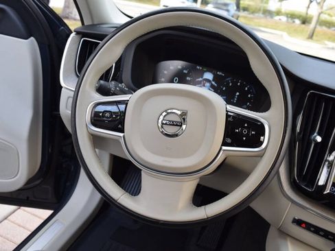 Used 2018 Volvo XC60 T5 Inscription w/ Luxury Seat Package image 67