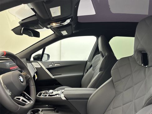 New 2026 BMW iX M70 image 24