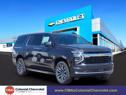 New 2026 Chevrolet Suburban LS w/ LS Custom Edition AWD/4WD image 1