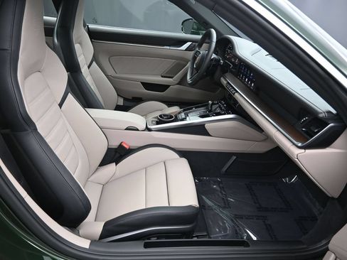 Certified 2026 Porsche 911 Carrera S RWD image 27