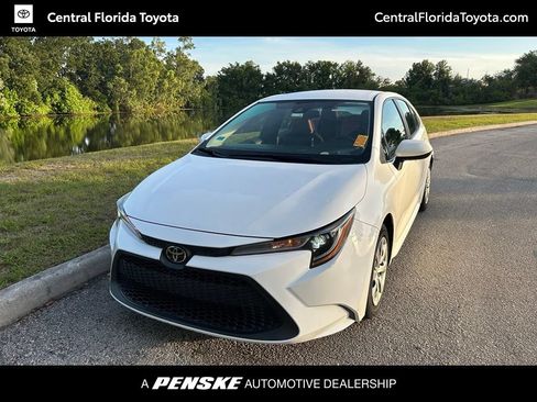 Used 2021 Toyota Corolla LE FWD image 1