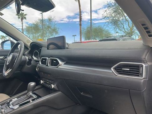 Used 2021 MAZDA CX-5 Touring image 41