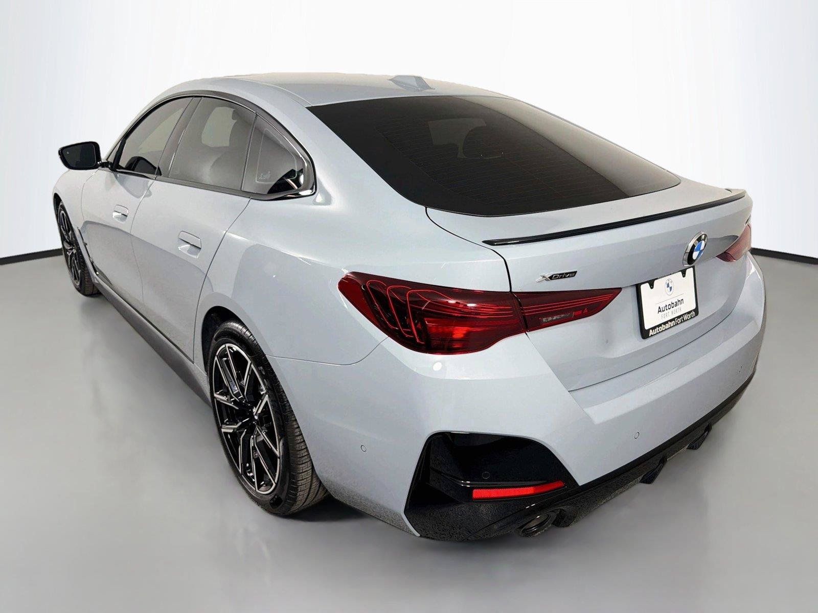 New 2026 BMW 430i xDrive w/ M Sport Package AWD/4WD image 7