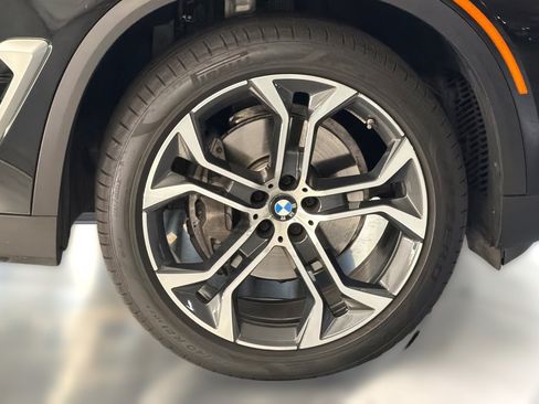 Used 2026 BMW X5 sDrive40i RWD image 11