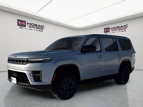 New 2026 Jeep Grand Wagoneer Limited w/ Convenience Group I image 9