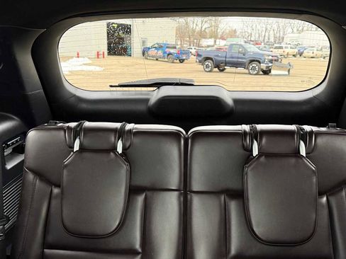 Used 2025 Ford Explorer Platinum w/ LUX Leather Package image 10