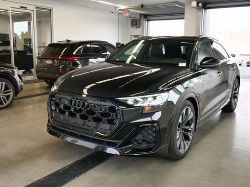 New 2026 Audi Q8 Premium Plus image 3