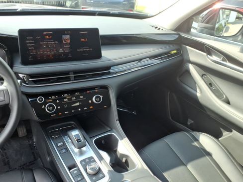 Certified 2025 INFINITI QX60 Pure AWD/4WD image 15