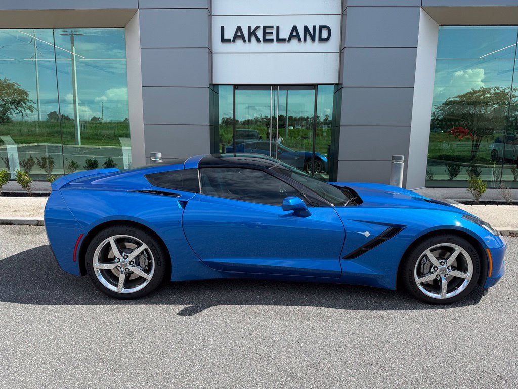 Used 2014 Chevrolet Corvette Stingray Coupe w/ 2LT Preferred Equipment Group RWD image 1