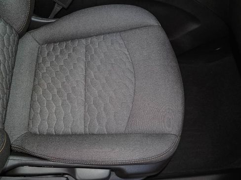 Used 2020 Chevrolet Equinox LT image 21