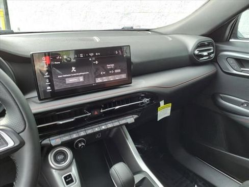 New 2024 Dodge Hornet R/T image 21