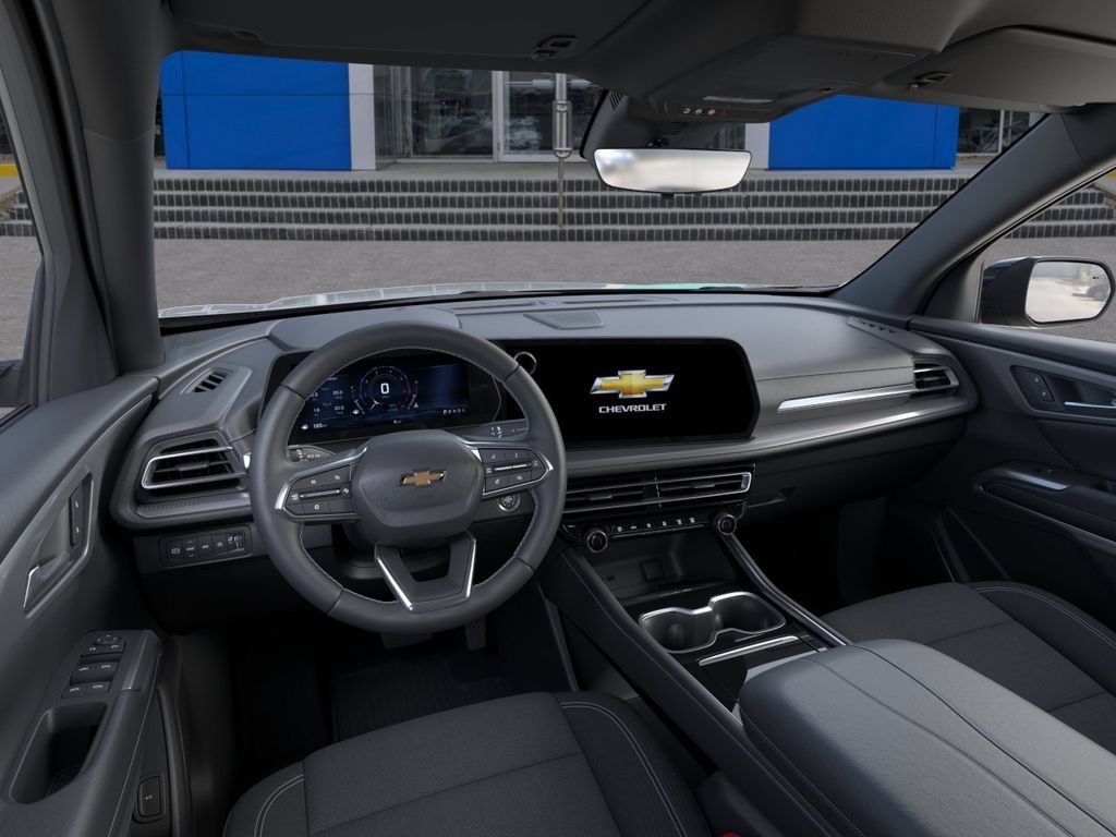 New 2027 Chevrolet Traverse LT w/ Driver Confidence Package AWD/4WD image 15