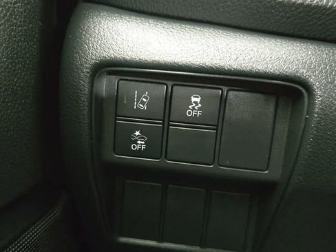 Used 2020 Honda CR-V LX image 31