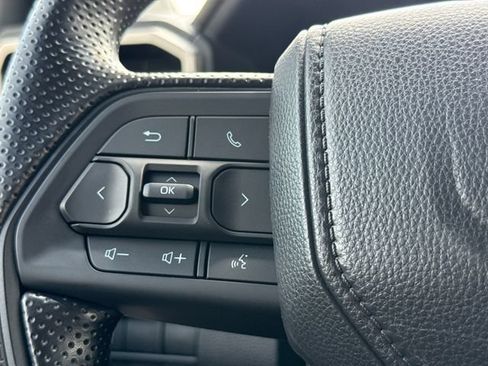Used 2025 Toyota Tacoma SR RWD image 28