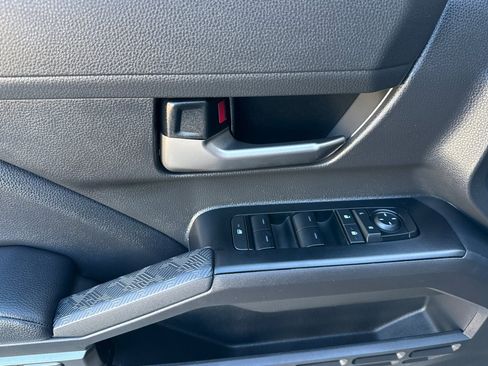 Used 2026 Toyota Tacoma TRD Sport image 11