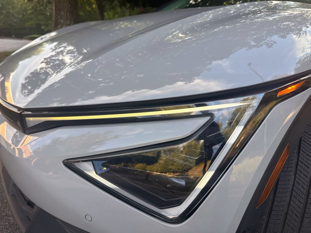 Used 2025 Kia EV6 Light w/ Light LR Technology Package RWD image 35