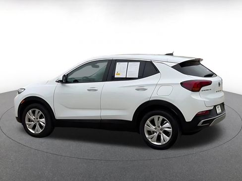 Used 2025 Buick Encore GX Preferred FWD image 11