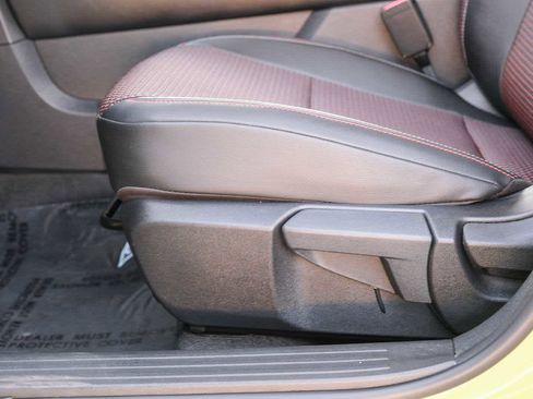 Used 2025 Nissan Kicks SR FWD image 23