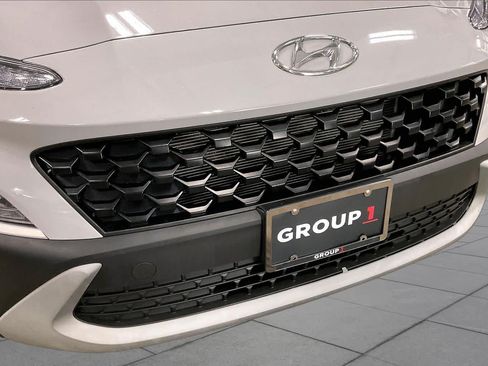 Used 2022 Hyundai Kona SEL AWD/4WD image 28